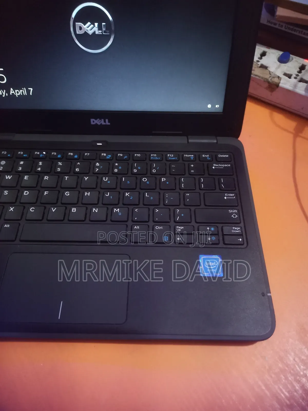 Laptop Dell Latitude 11 3180 4GB Intel Pentium SSD 60GB
