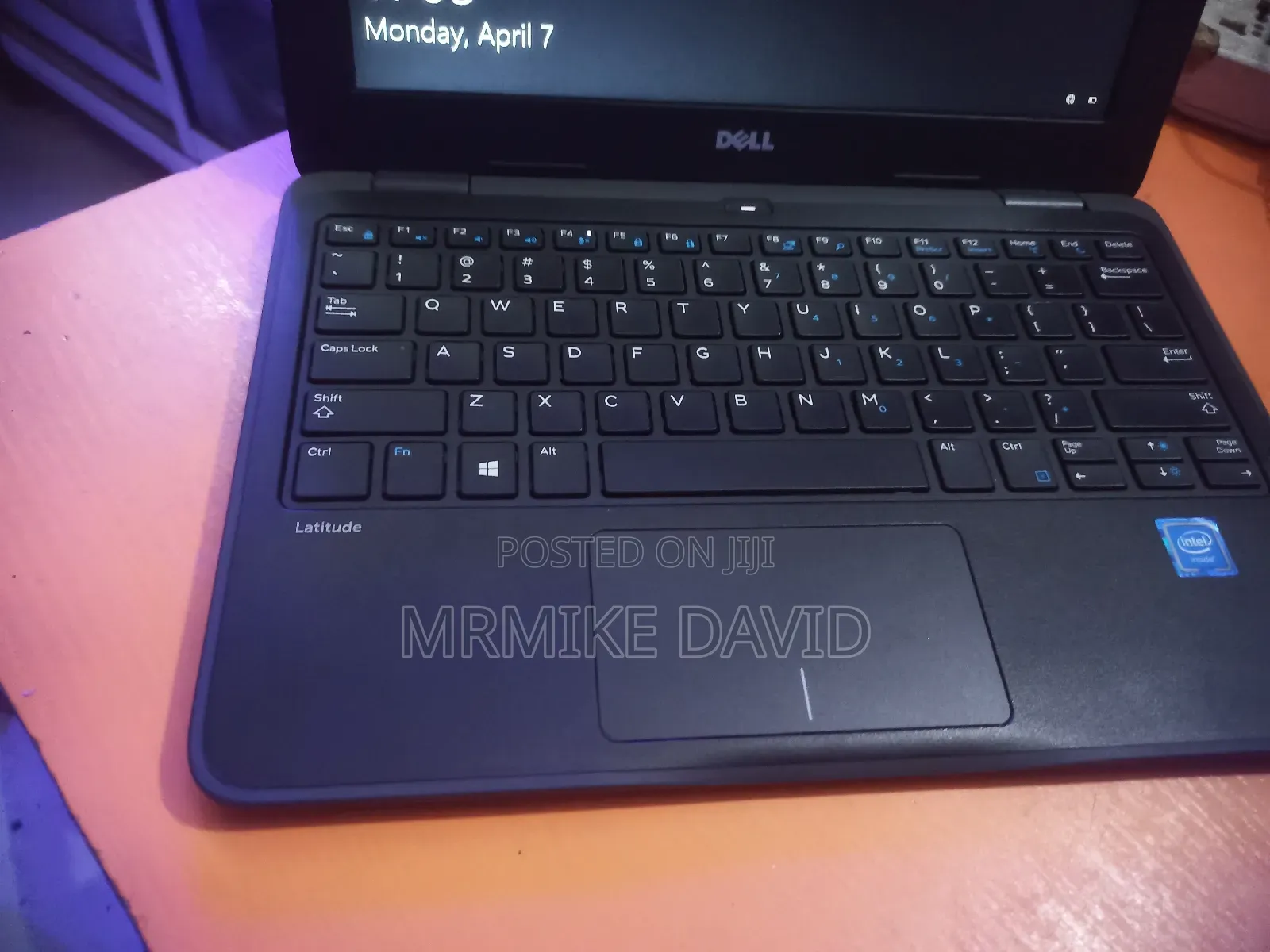 Laptop Dell Latitude 11 3180 4GB Intel Pentium SSD 60GB