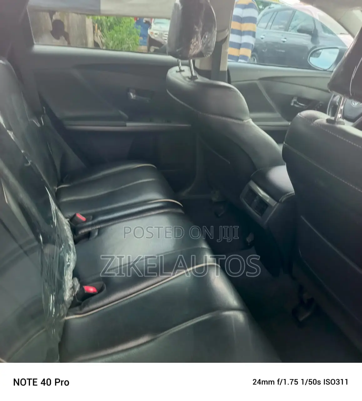 Toyota Venza XLE 4dr Wagon (2.7L 4cyl 6A) 2014 Silver