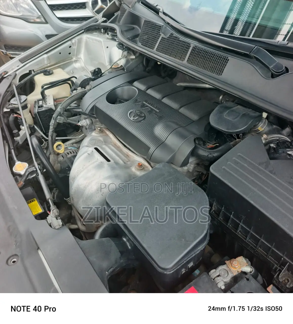 Toyota Venza XLE 4dr Wagon (2.7L 4cyl 6A) 2014 Silver