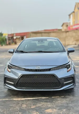 Toyota Corolla SE 2022 Blue