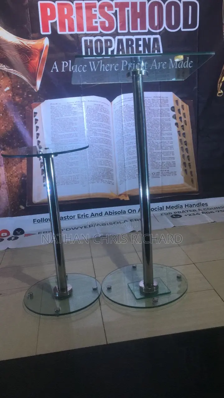 The Top on Glass Vision Pulpit