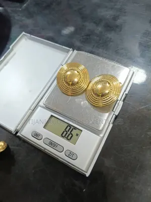 Photo - Pure Gold Earrings