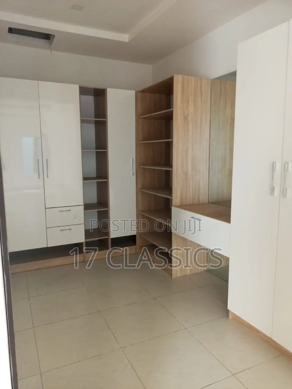 5bdrm Duplex in Mavila Homes Estate,, Chevron for sale