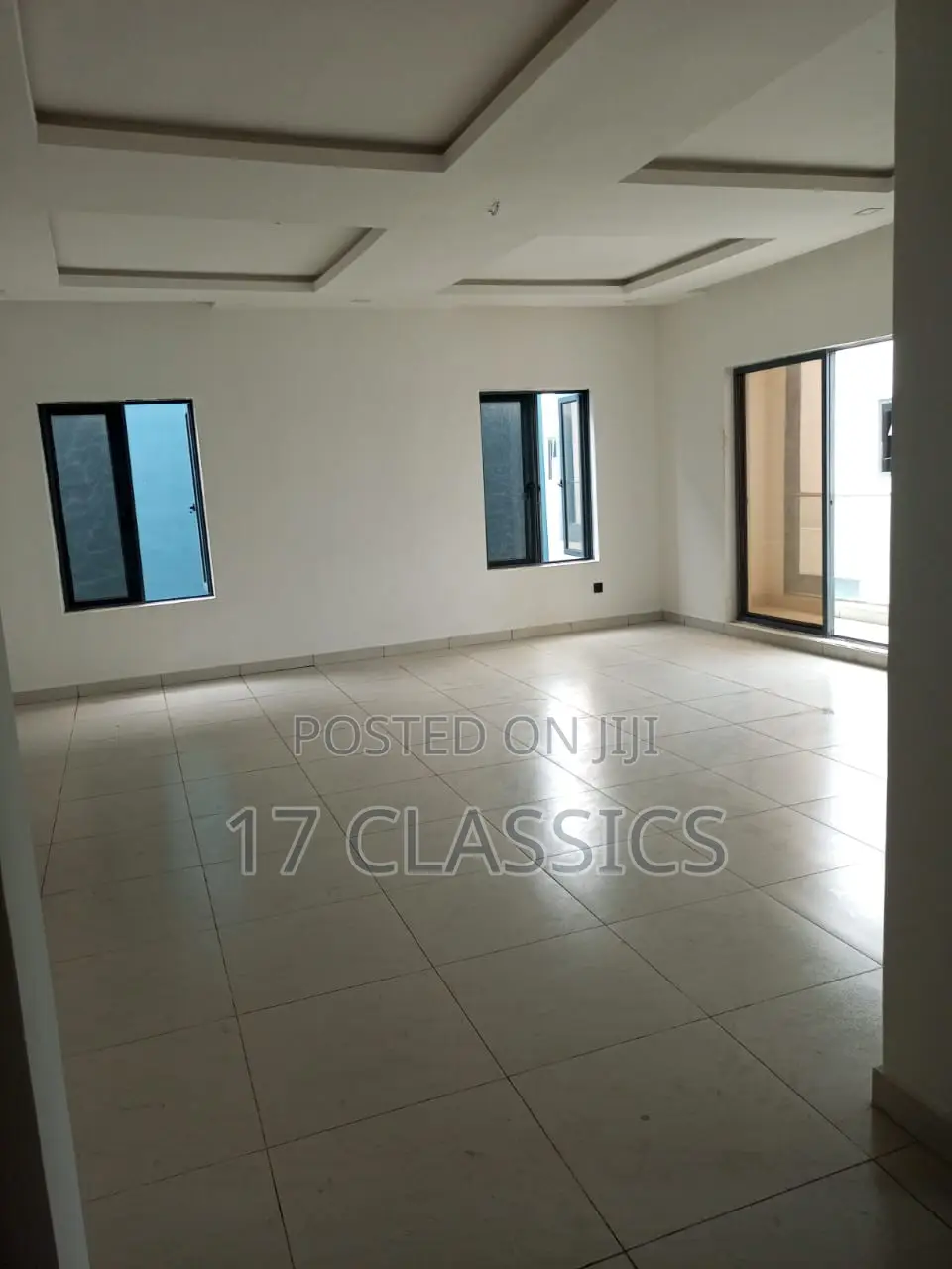 5bdrm Duplex in Mavila Homes Estate,, Chevron for sale