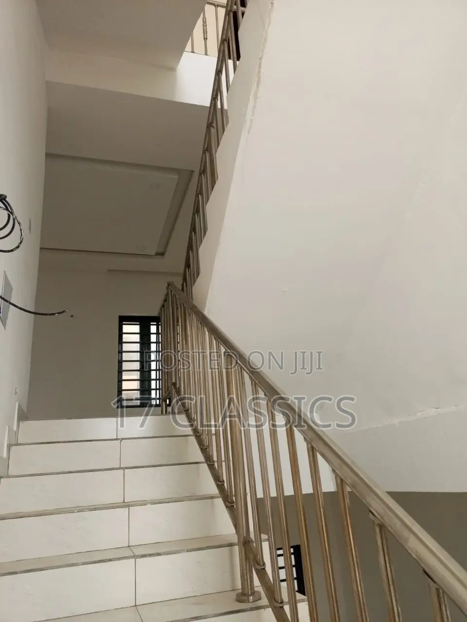 5bdrm Duplex in Mavila Homes Estate,, Chevron for sale