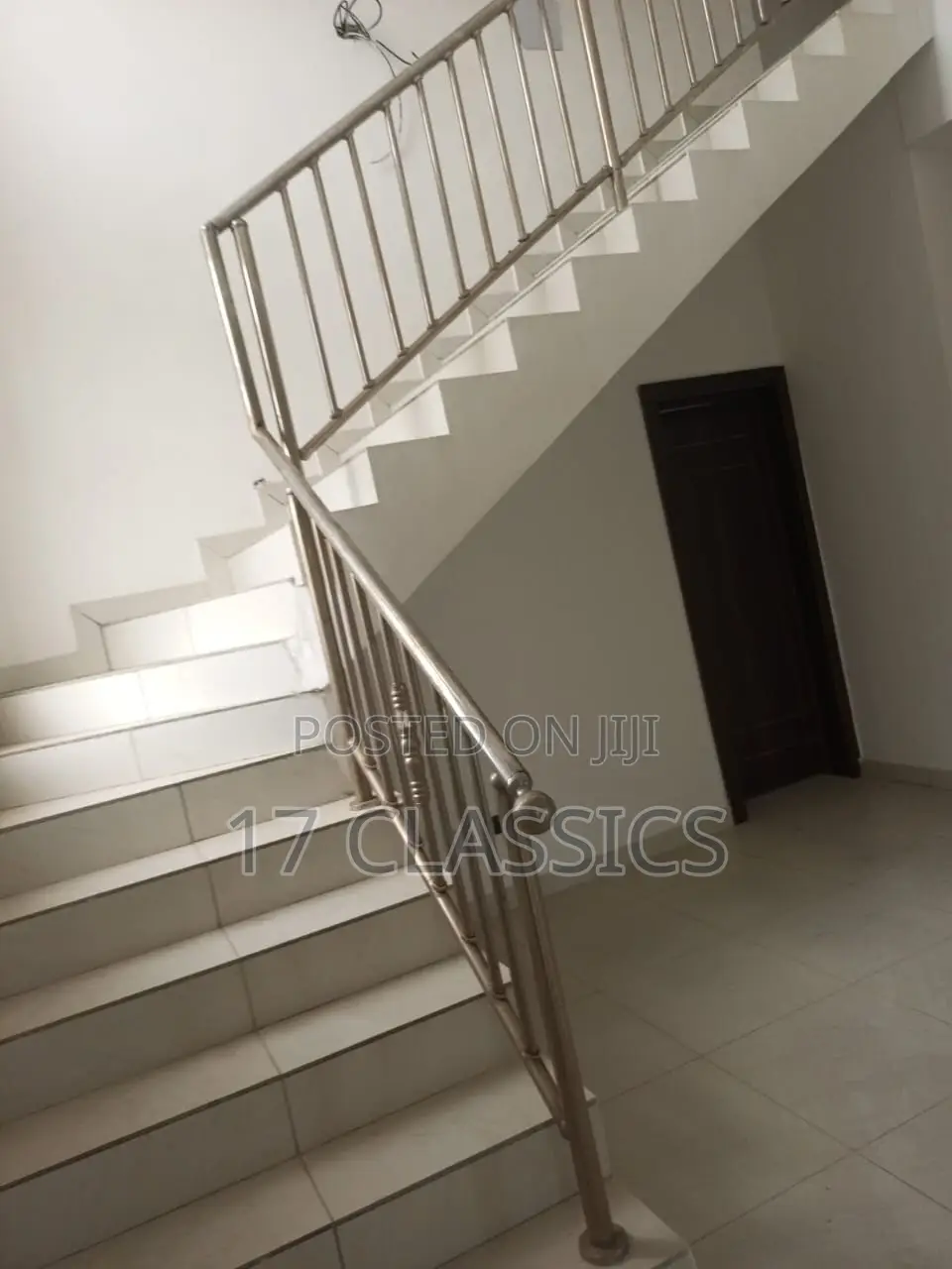 5bdrm Duplex in Mavila Homes Estate,, Chevron for sale