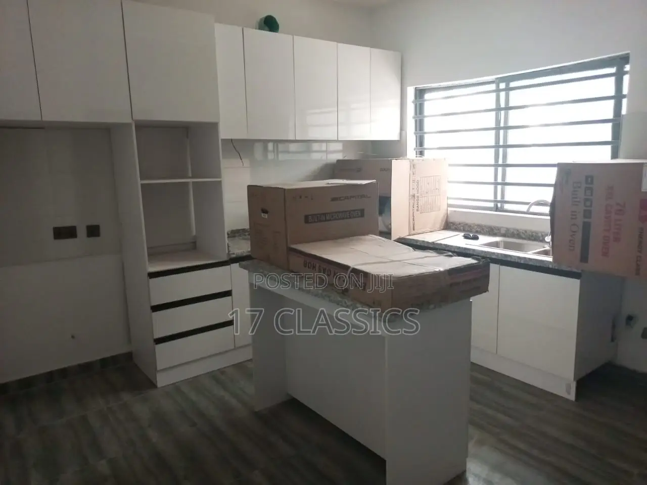 5bdrm Duplex in Mavila Homes Estate,, Chevron for sale