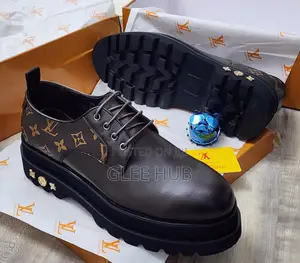 Lv Matte Leather Shoe