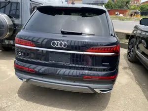 Audi Q7 Premium Plus 2021 Black