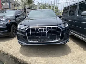 Audi Q7 Premium Plus 2021 Black