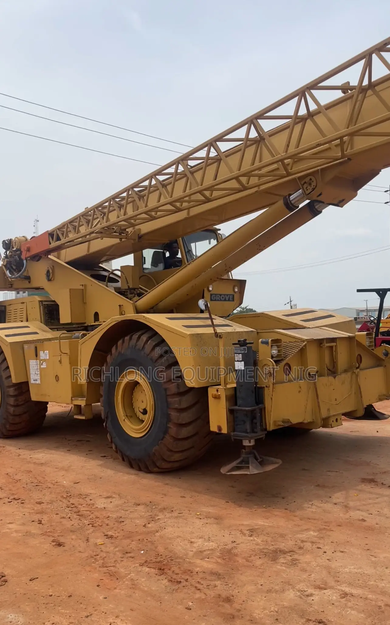 Foreign Used 4/4 Crane Perfectly Working