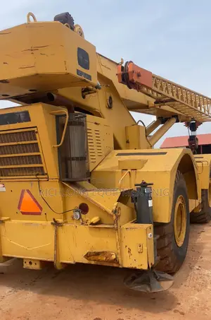 Foreign Used 4/4 Crane Perfectly Working