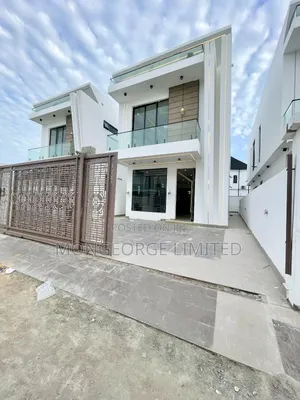 4bdrm Duplex in Chevron for sale