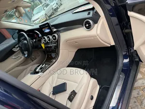 Mercedes-Benz GLC-Class 2016