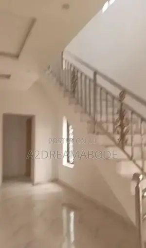 4bdrm Duplex in Magodo Phase 1 for rent