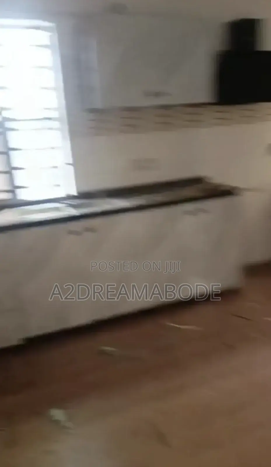 4bdrm Duplex in Magodo Phase 1 for rent