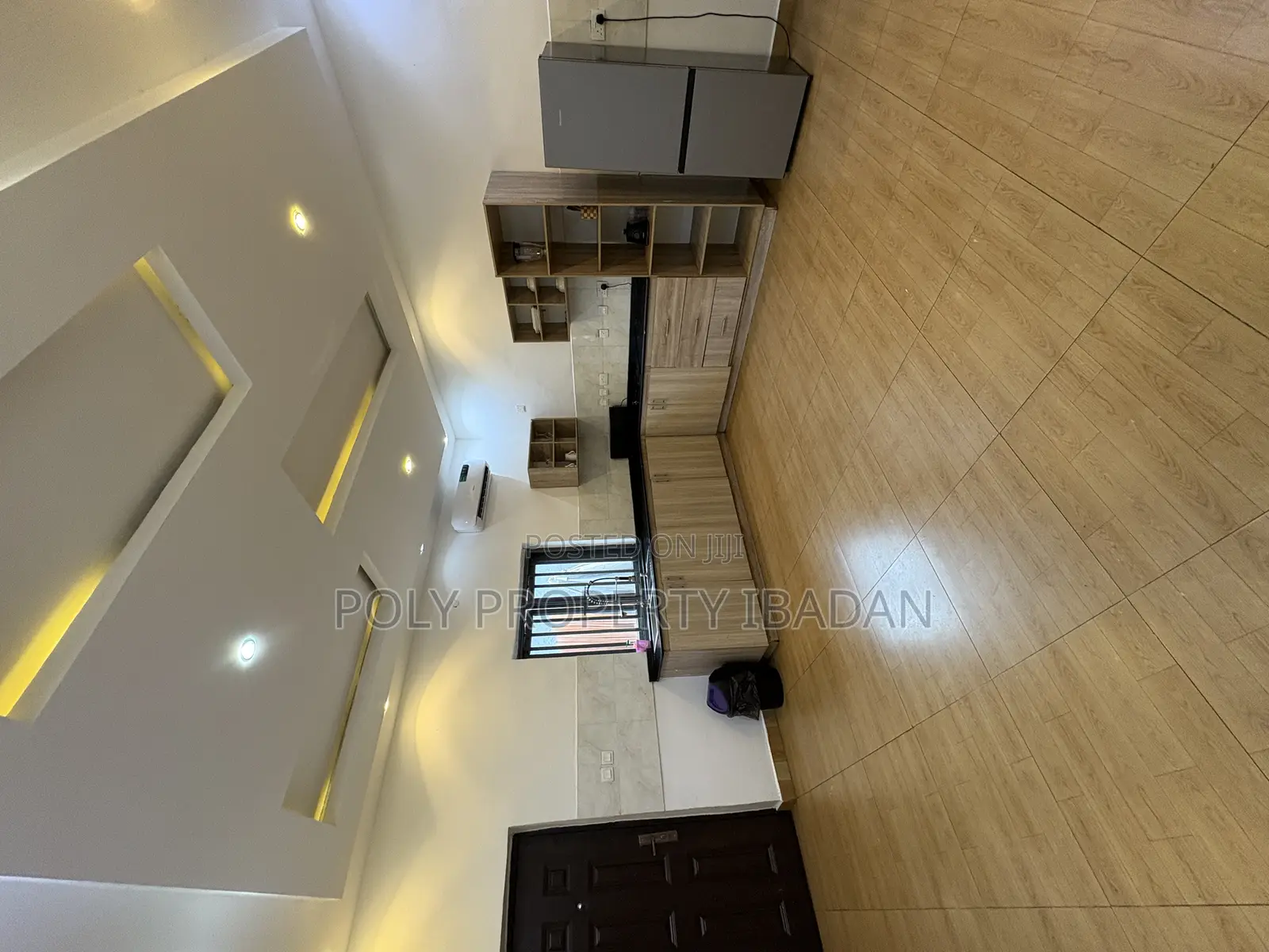 4bedroom Duplex at Ikolaba Gra 