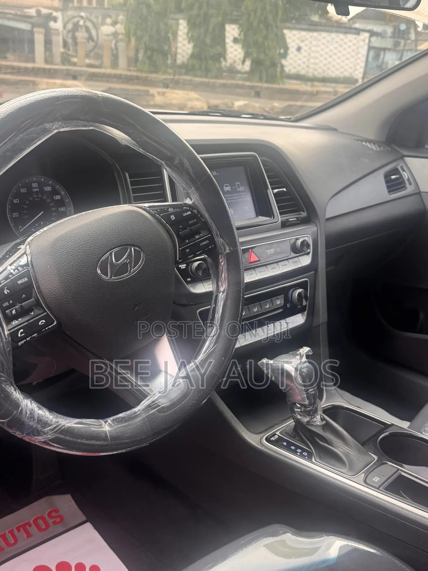 Hyundai Sonata SE 2018 White