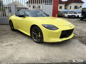 Nissan 370Z 2024 Yellow
