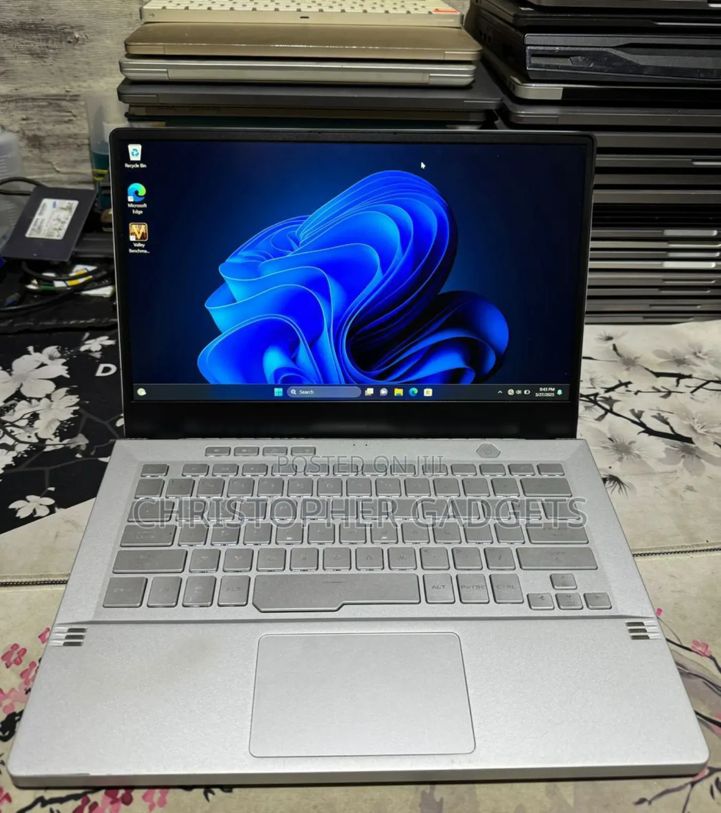 Laptop Asus ROG Zephyrus G14 16GB AMD Ryzen 9 SSD 1T