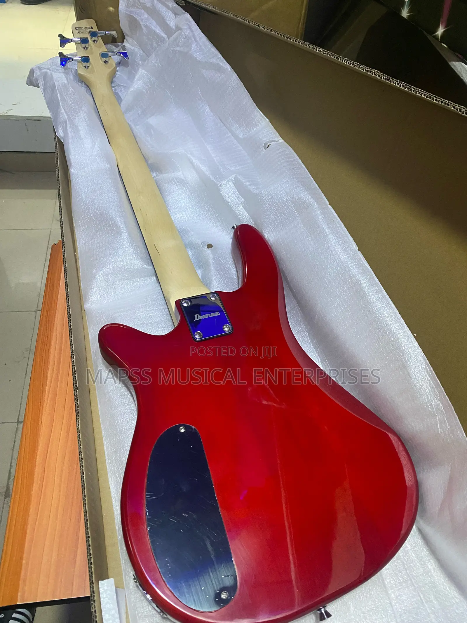 Four Strings Ibanez Bass Guitar