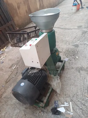 Pelletizer /Pellet Machine(600kg/Hr)
