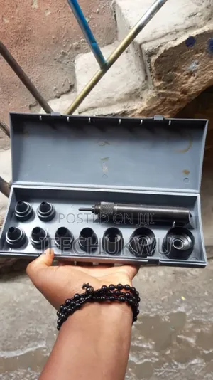 Hollow Punch Set