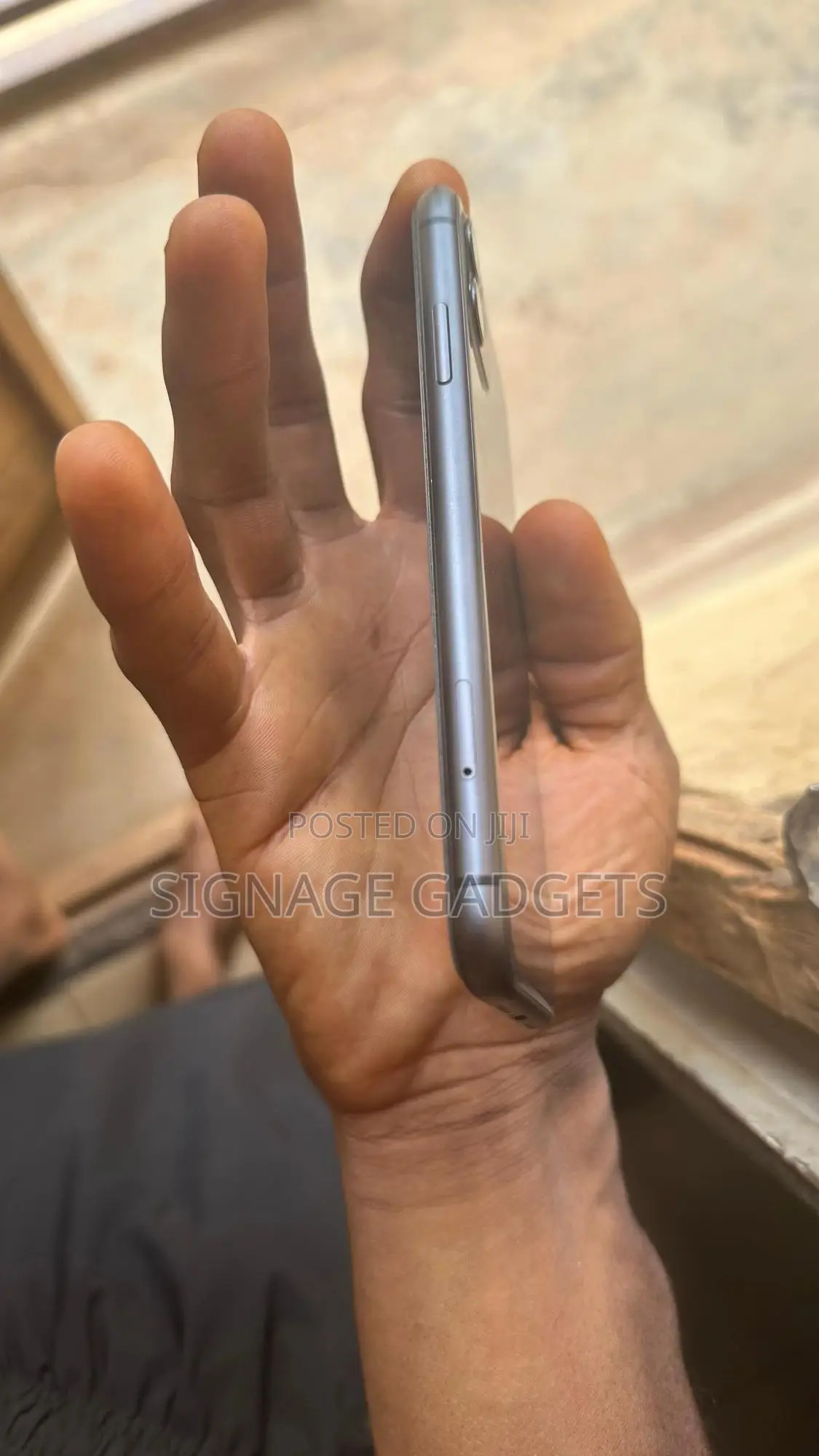 Apple iPhone 11 64 GB Black