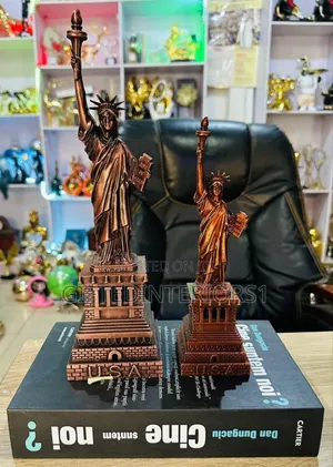 Statue Of Liberty New York Sculpture