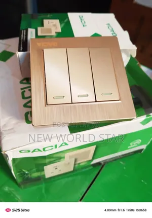 3 Gang Socket