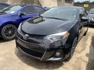 Toyota Corolla 2014 Black
