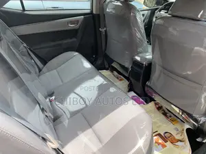 Toyota Corolla 2016 Silver