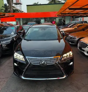 Photo - Lexus RX 350 2017 Gold