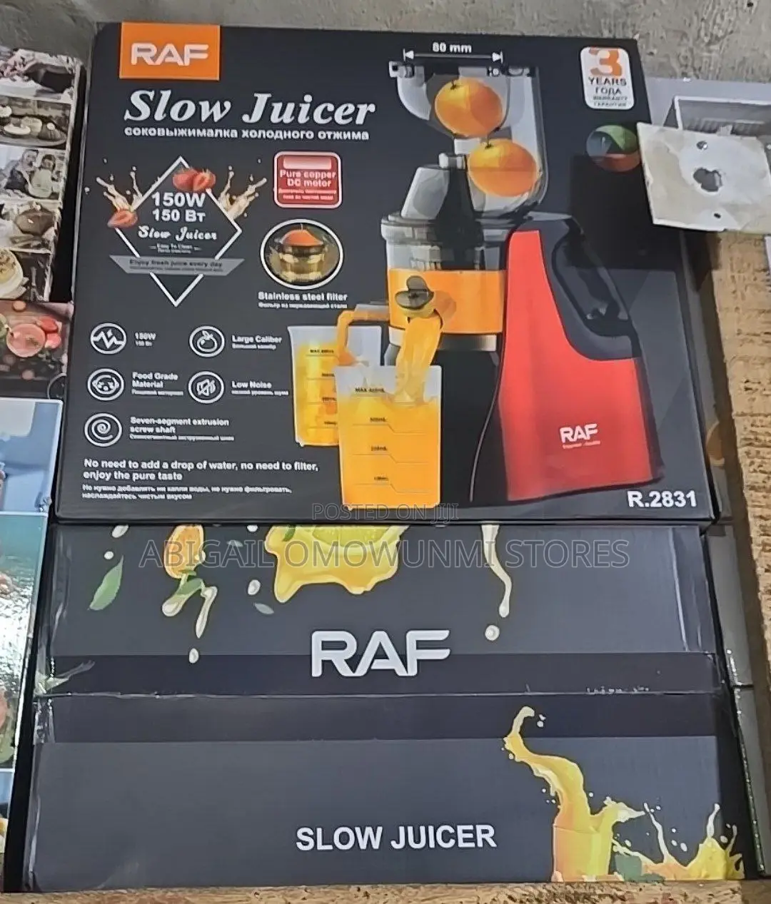Raf Slow Fruit Juicer
