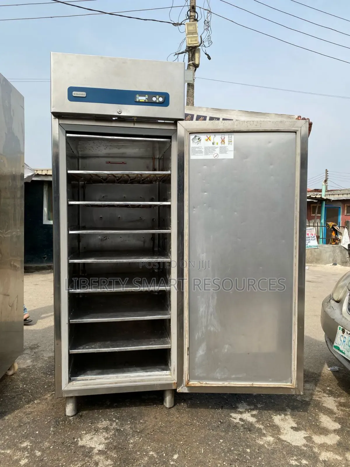 64 Ice Blocks Maker