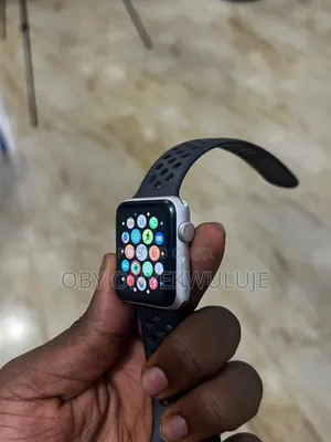 Photo - Apple Watch Series 3 (42mm)