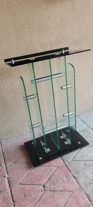 High Quality Executive Glass Pulpit for Church