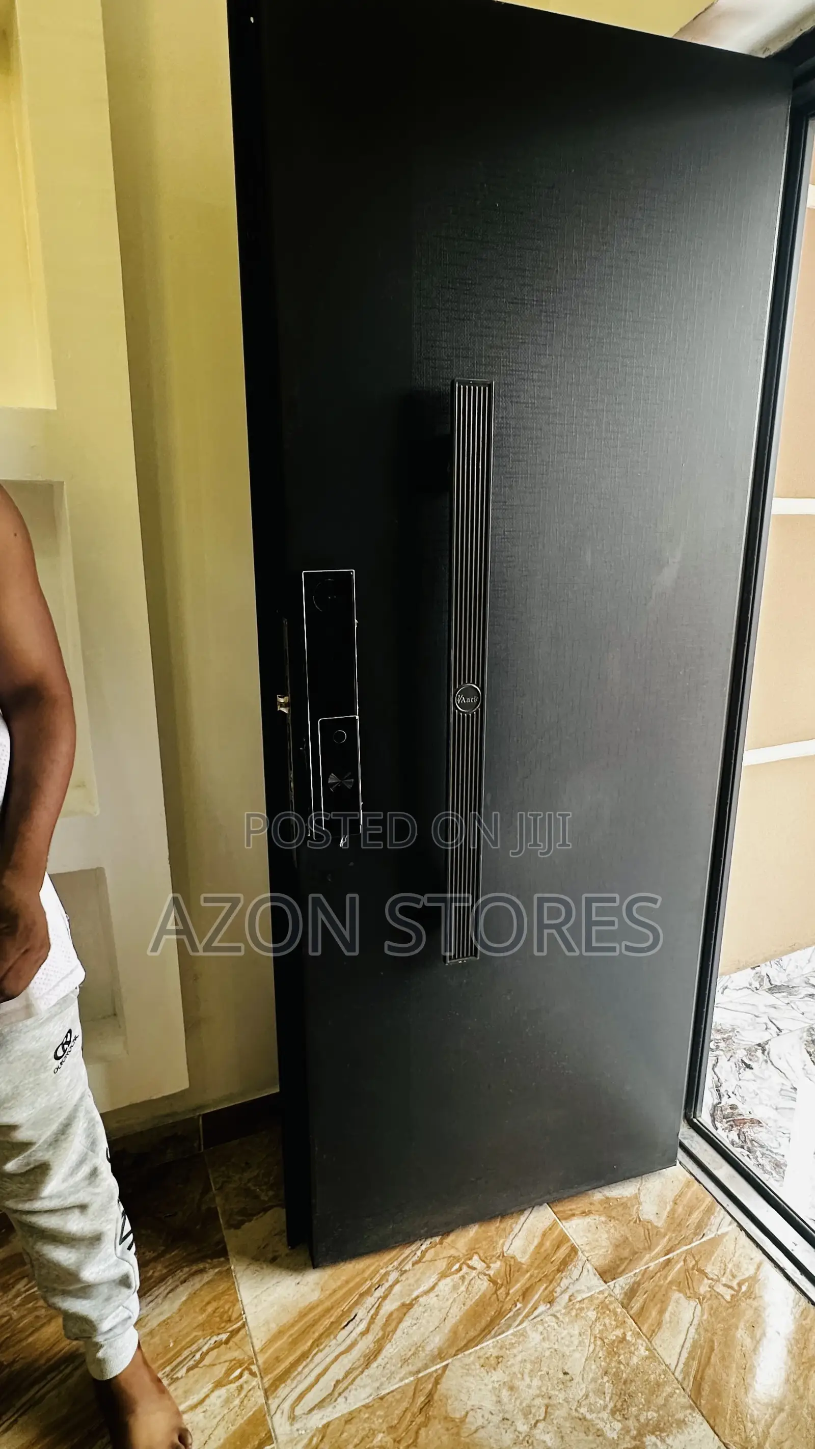 Sleek and Secure | Advanced Smart Lock Technology