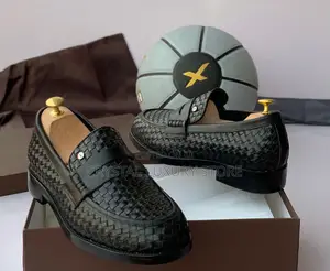 Prada Quality Luxury Men Genuine Leather Shoe