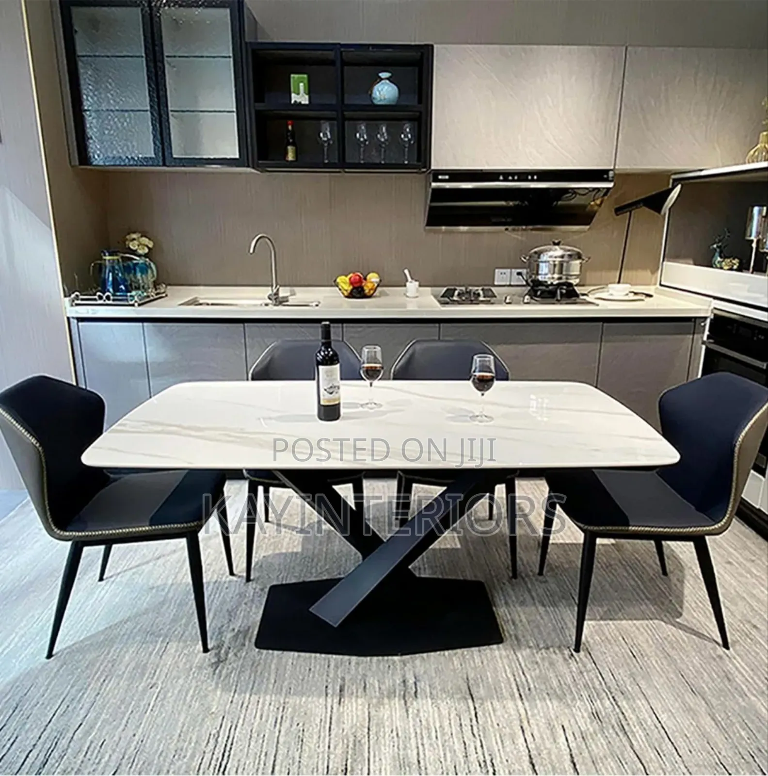 Classic Dinning Set