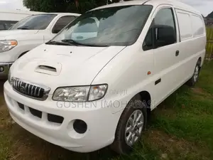 Hyundai Starex 2004 Black