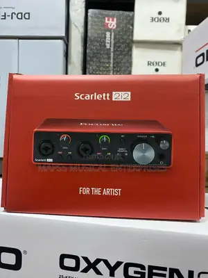 Photo - Focusrite Scarlett 2i2 Audio Interface