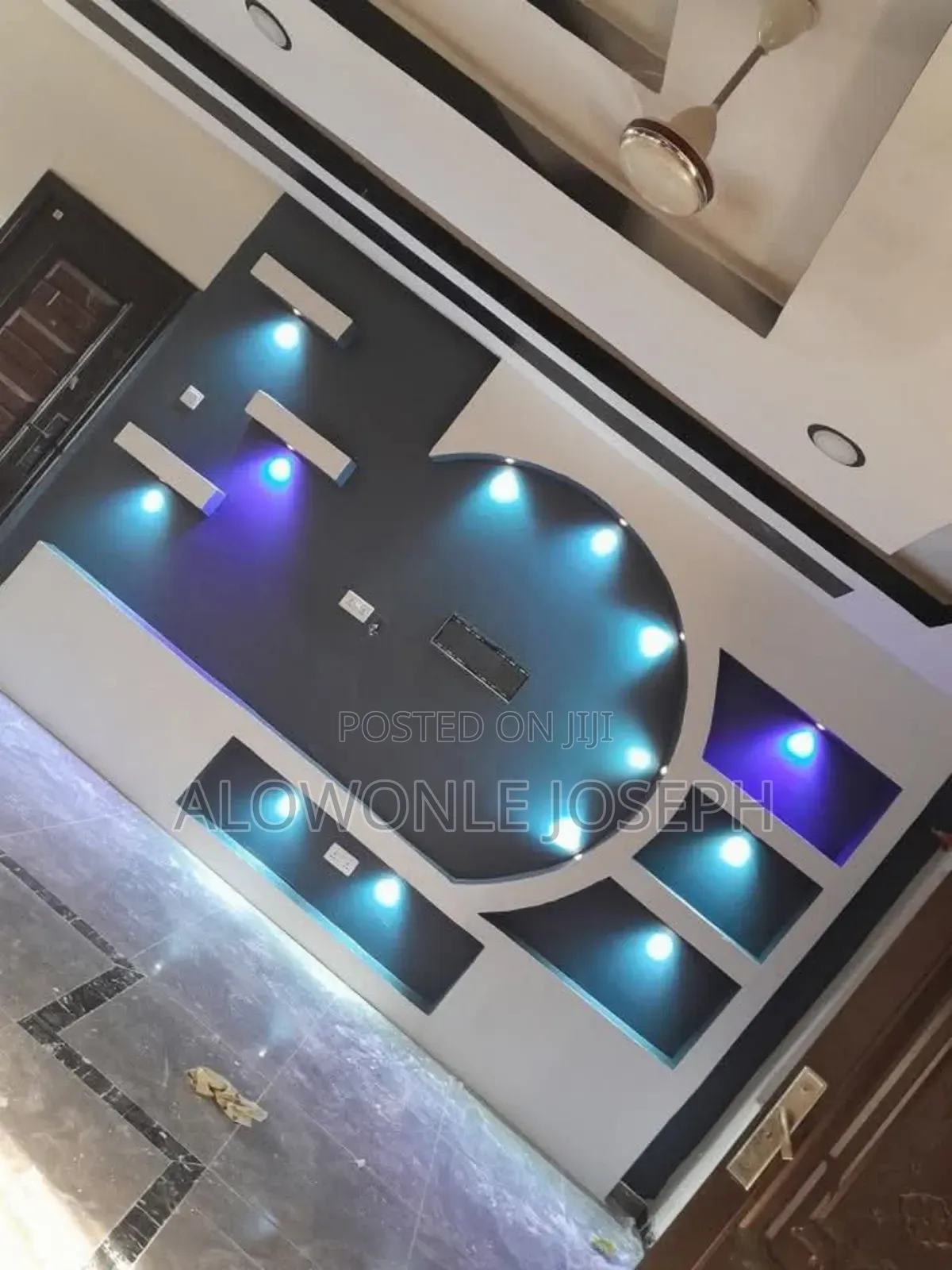 Tv Stand P.O.P