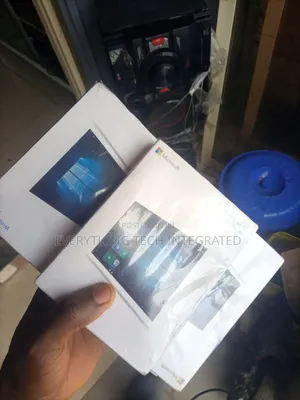 Microsoft Windows 10 Home Full Version 32/64 Bit