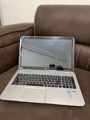 Laptop HP Envy 15 8GB Intel Core I7 HDD 500GB