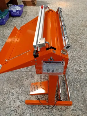 Electric Nylon Cutting and Sealing Machine (Pedal Cutting)