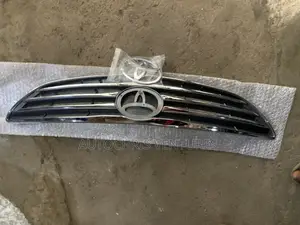Front Grille Camry 2004