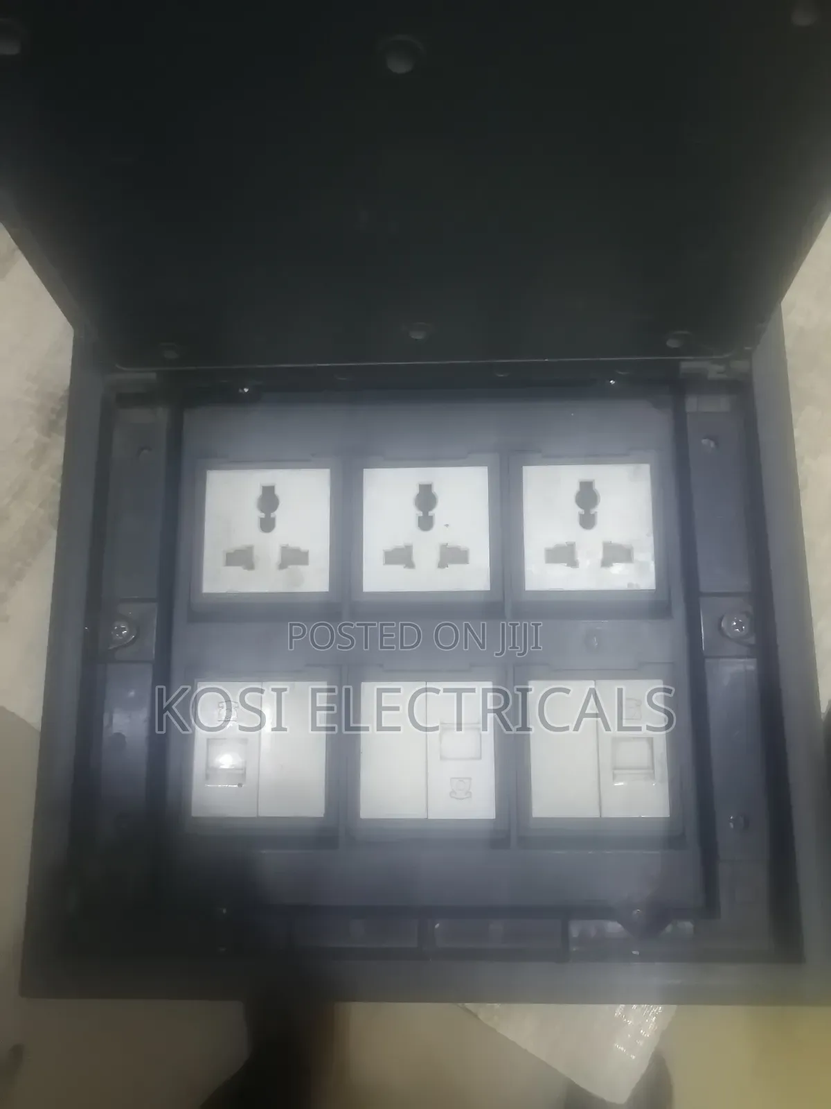Floor Box With Multi Function Sockets