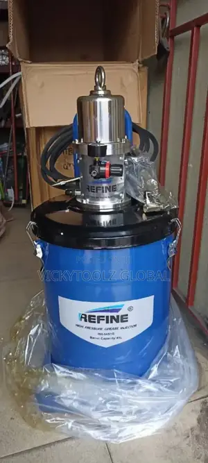 Grease Injector